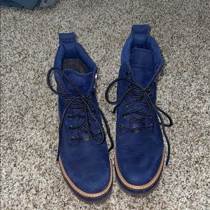 Navy swede Timberlands